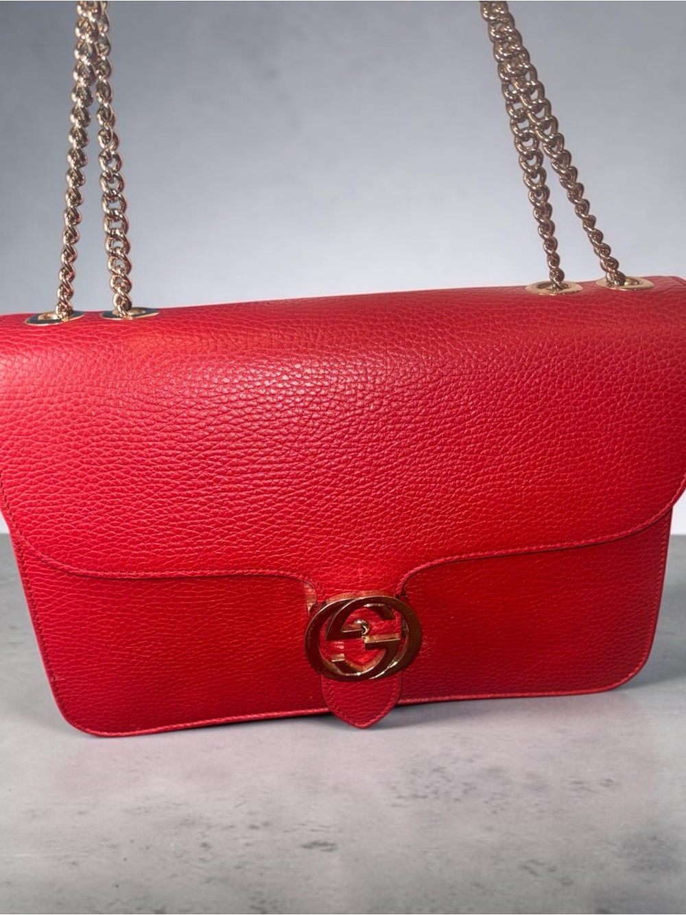 Gucci Red Pebbled Leather Chain Shoulder Bag with Gold Hardware with Dust Bag
